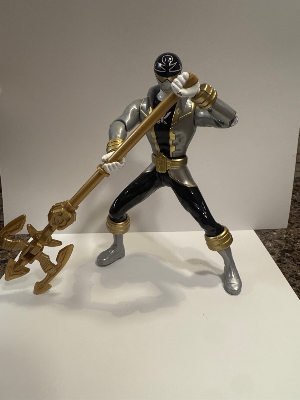Power Ranger Action Figure Super Megaforce w/ Gold Trident from 2014